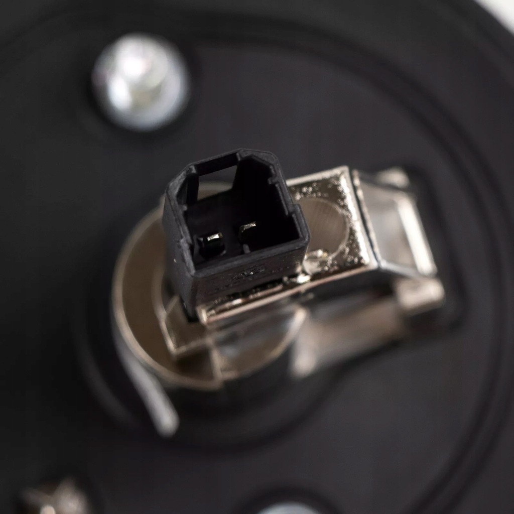 фото №5, Alfa romeo giulietta контактор задний крышки. logo.