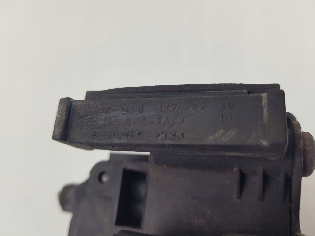 фото №5, Mercedes s w221 розподільник підвіска airmatic