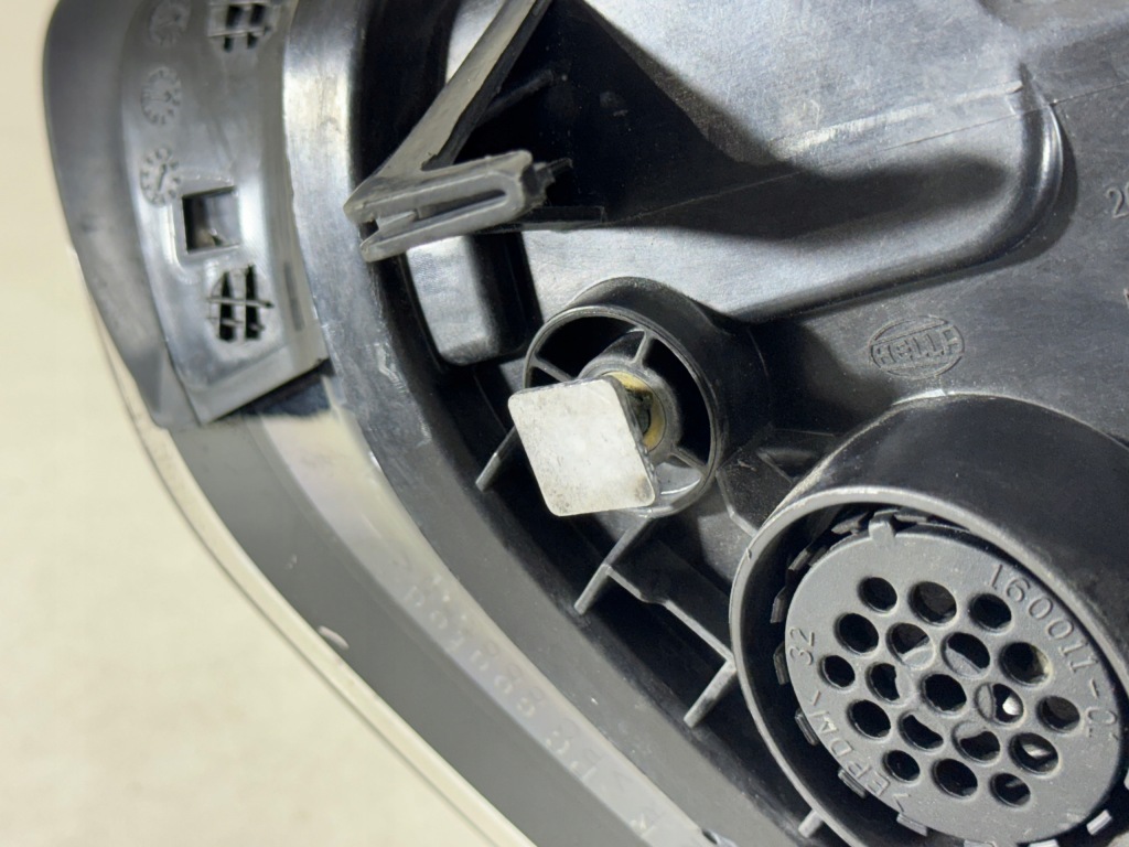 фото №11, Porsche panamera 971 matrix full led фара лампа права перед eur