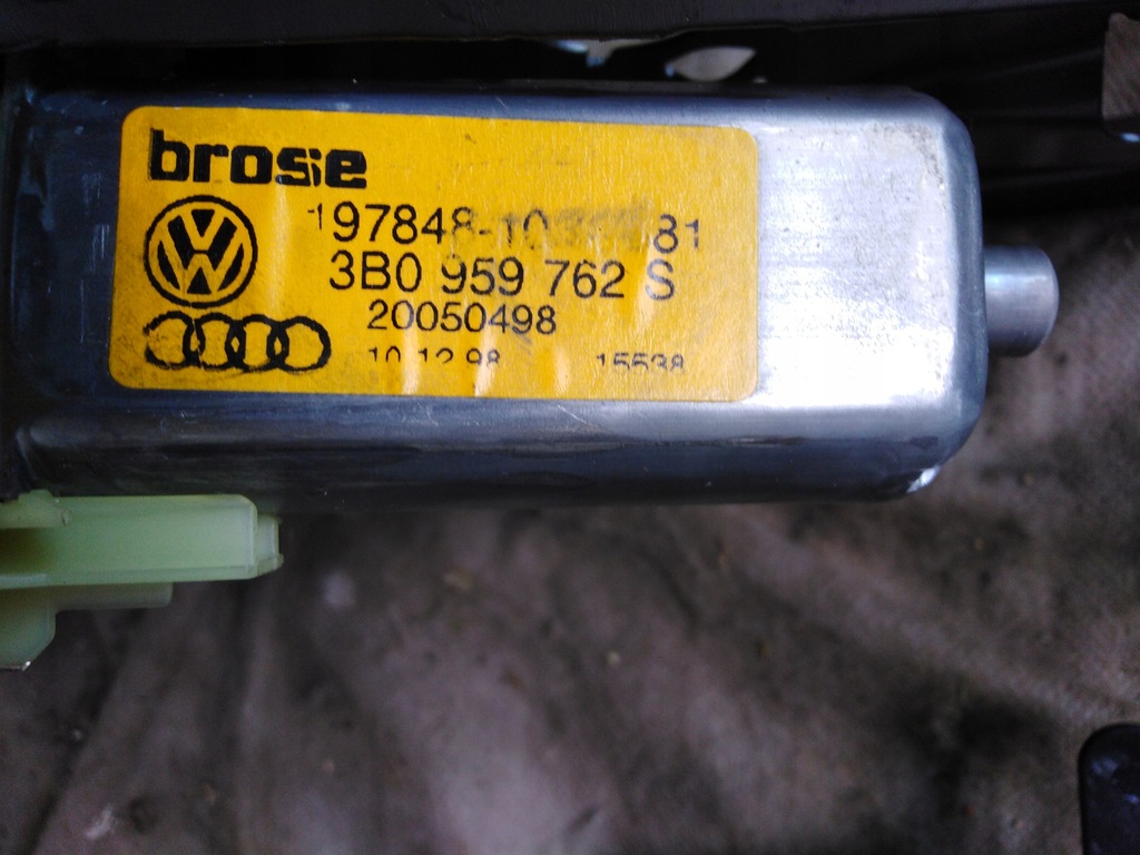 фото №8, Audi a6 c5 каркас спинка сиденье правого электрический 00r eu