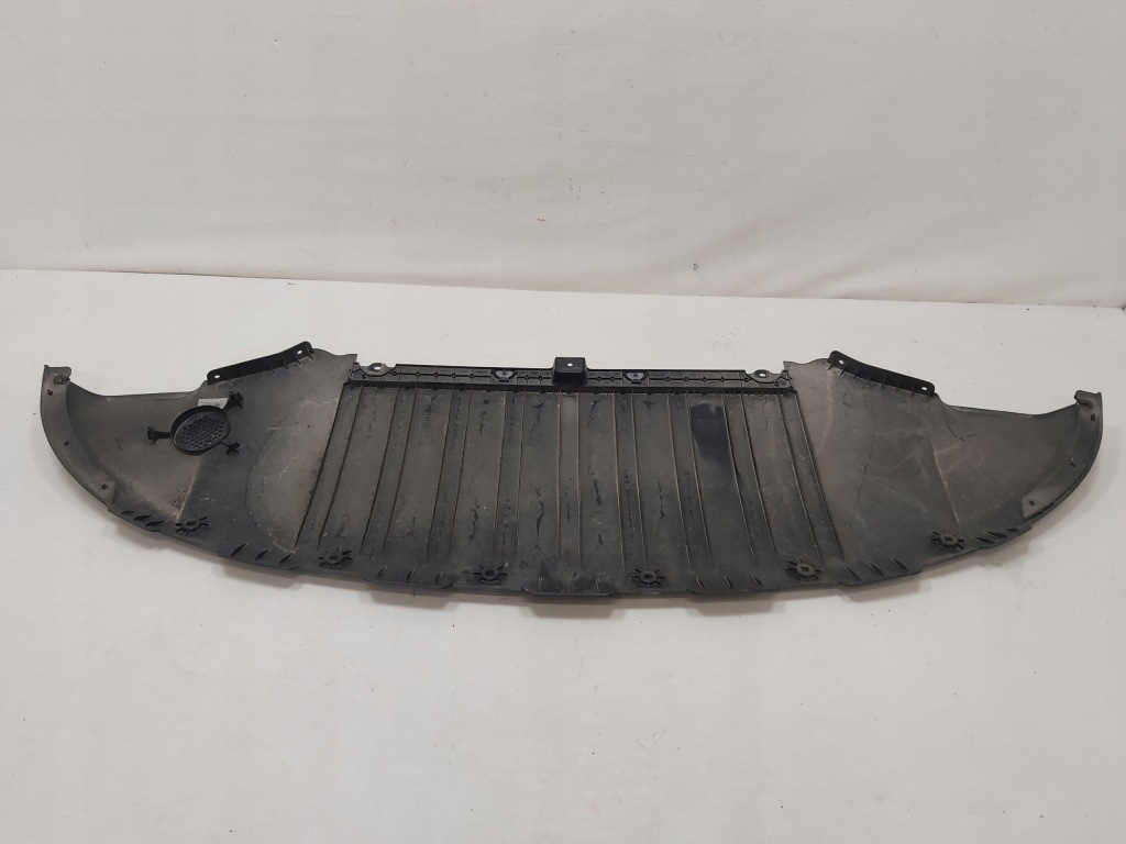 Плита накладка нижняя tesla model y 1613579-00-a в Украине