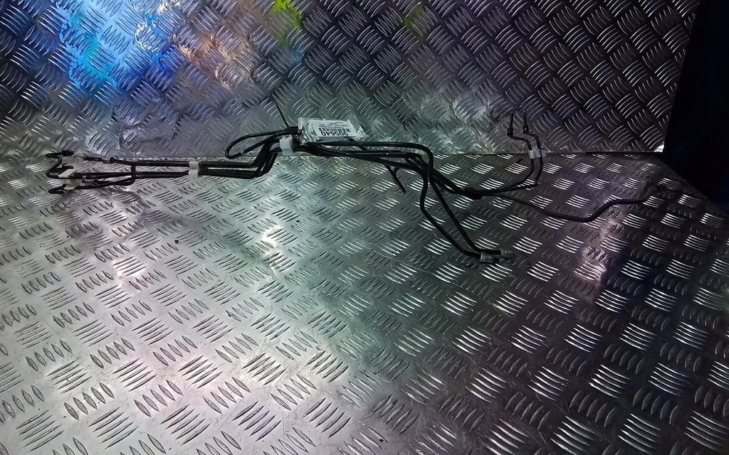 фото №1, Yaris cross шланг тормозной провода eur