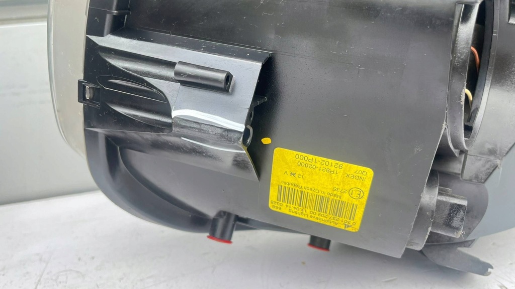 фото №8, Kia venga 2010 правая сторона лампа передняя kia оригинальный номер 921021p000