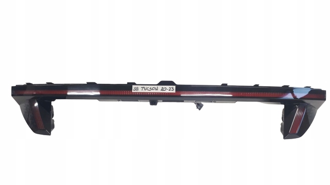 фото №1, Hyundai tucson 2020-2023 молдинг na кришка задня