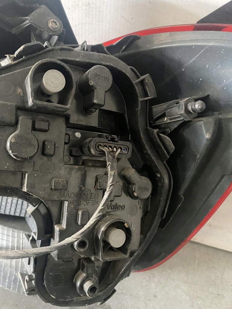 фото №6, Bmw 1 f21 лампа ліва задня