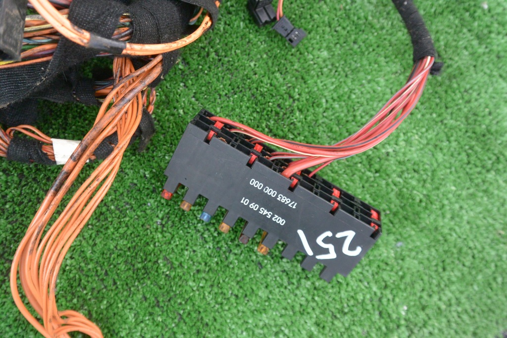 фото №8, Джгут електропроводка обігрівача mercedes r w251 eu