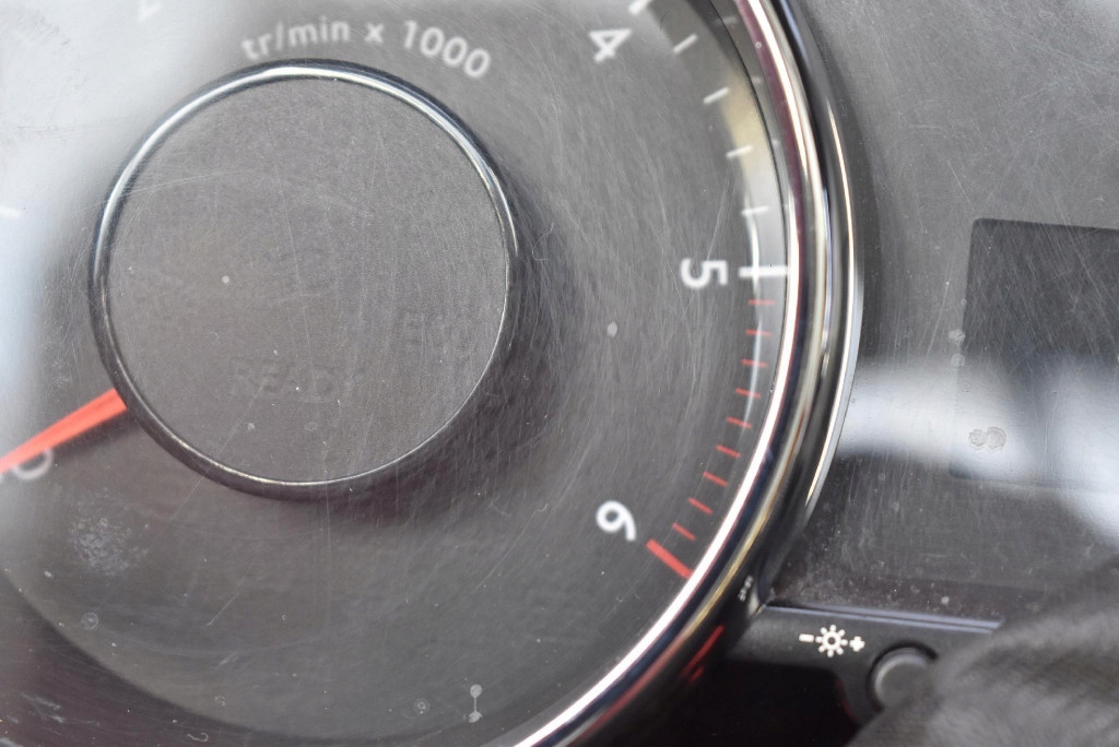 Панель приборів європа  9805232380 peugeot 3008 1 1 1.6 e-hdi 115 km рестайлінг  13-16 Київ