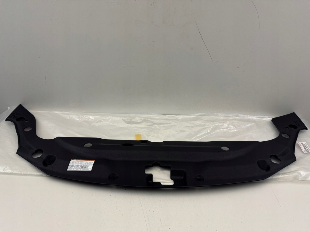 фото №1, Lexus ct 200h защита поперечина верхний накладка перед 53289-76011