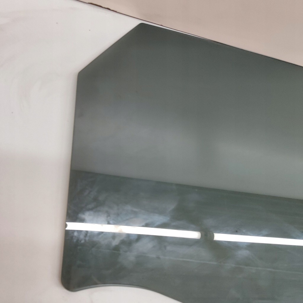 фото №7, Toyota bz4x 2024 правая сторона стекло дверь задних