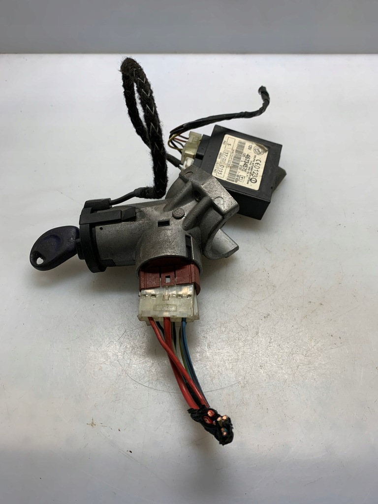 фото №1, Замок запалювання з ключ fca 46734570