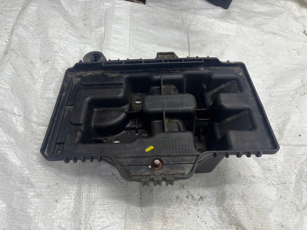 фото №1, Hyundai tucson ii sportage iv 1.7 2.0 crdi основа акумулятор 37150-d3000