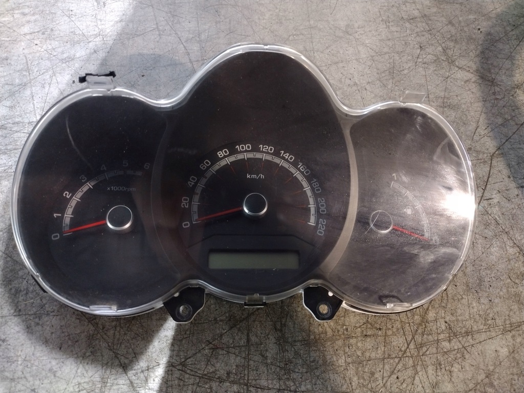 фото №1, Счетчик kia venga 1.4 crdi