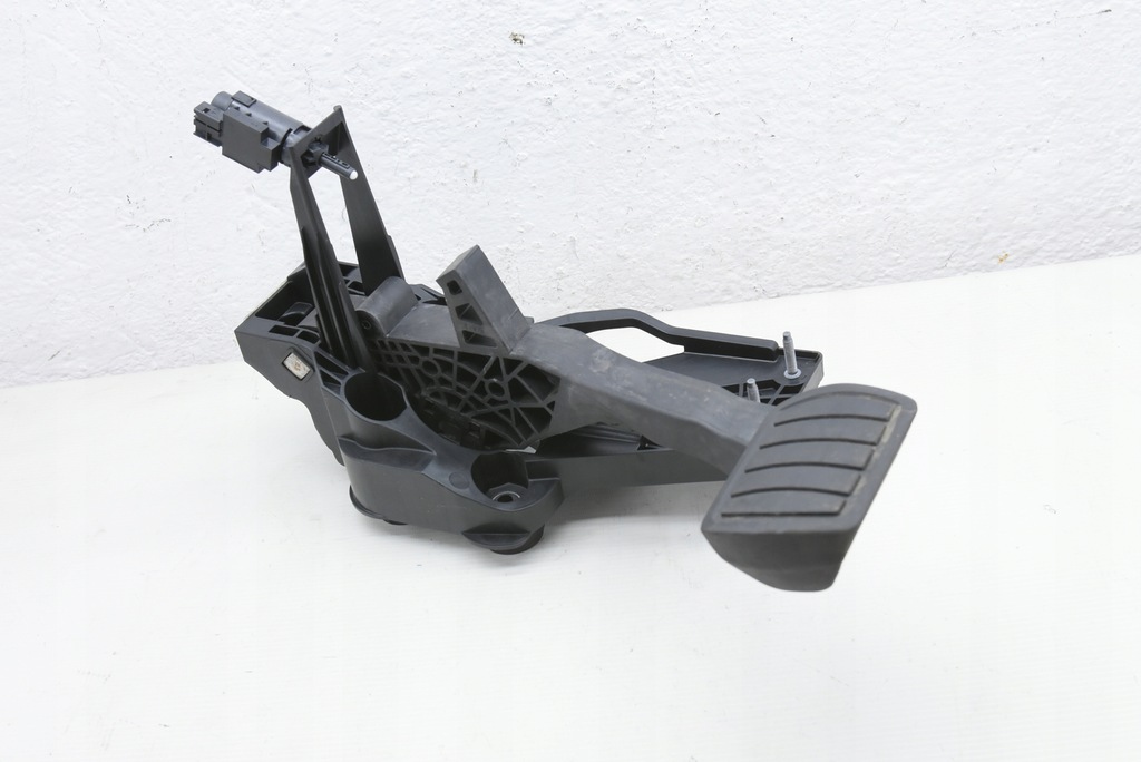 фото №1, Peugeot 308 iii t10 astra l citroen педаль тормоза автоматическая коробка передач