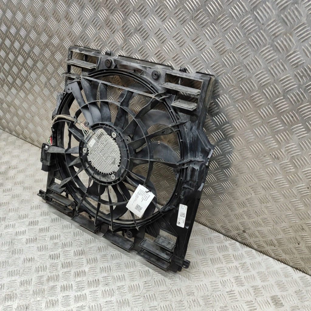 Bmw x5 g05 2019 накладка вентилятора радиатора Недорого