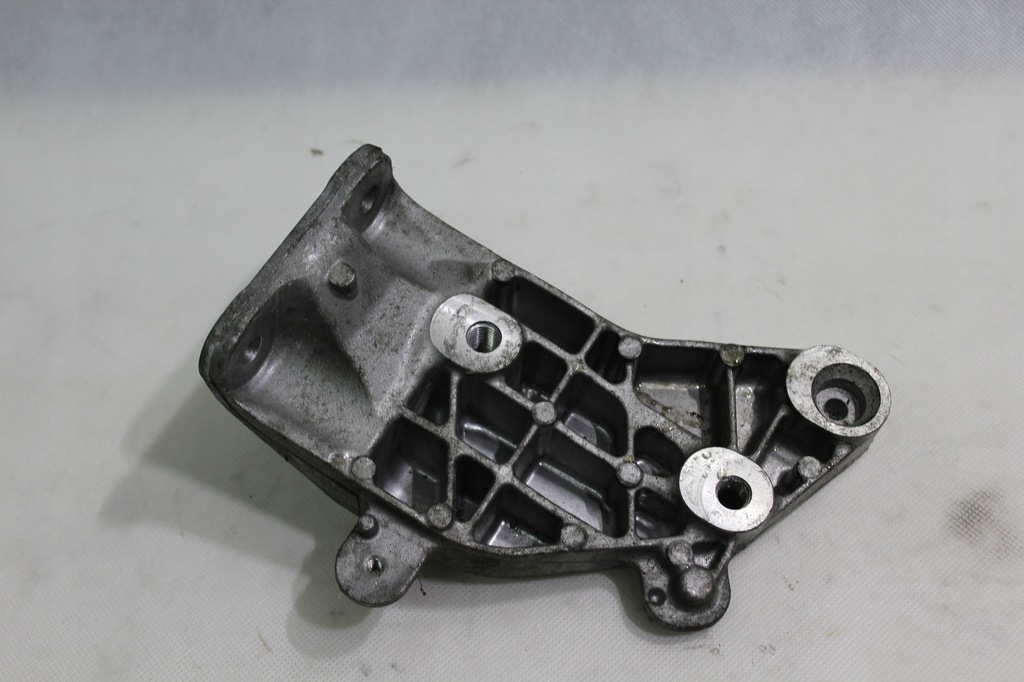 фото №5, Подушка коробки кронштейн renault zoe #705