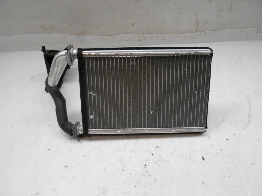 фото №1, Bmw x4 2.0d радіатор обігрівача 6947066