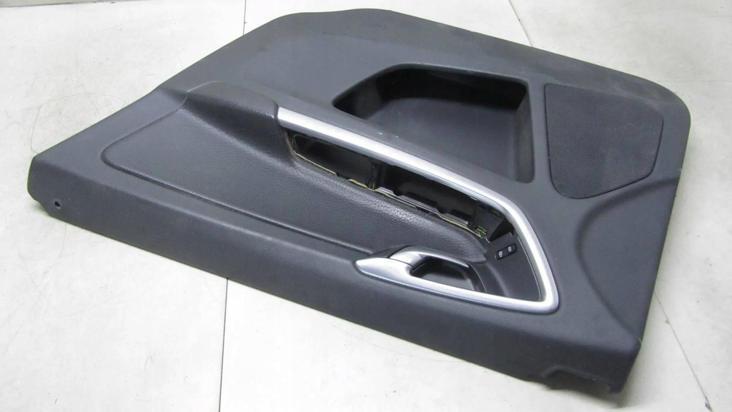 фото №5, Volvo xc60 обшивка обивка правая перед 08-