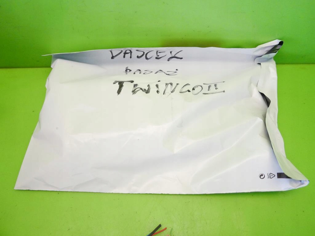 фото №6, Защита солнцезащитная правая renault twingo ii