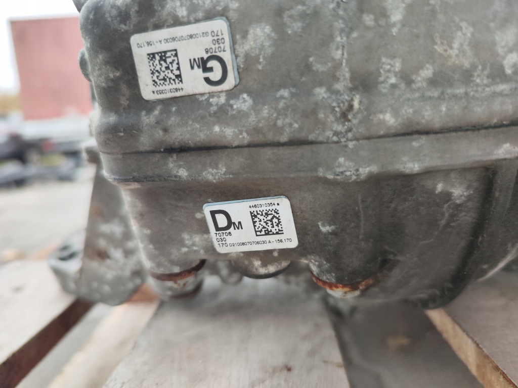 Мост задний  задний дифференциал alfa romeo stelvio 00552719890 Доставка