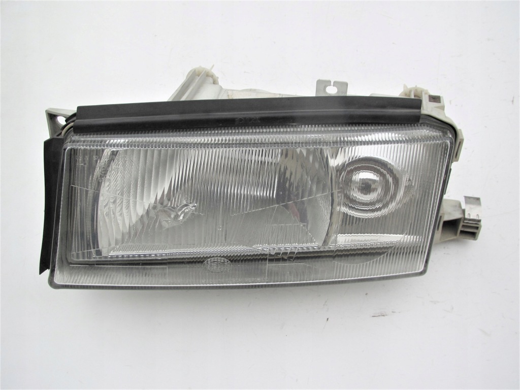 фото №1, Skoda octavia 1 1997 1998 1999 2000 фара оригинальный номер
