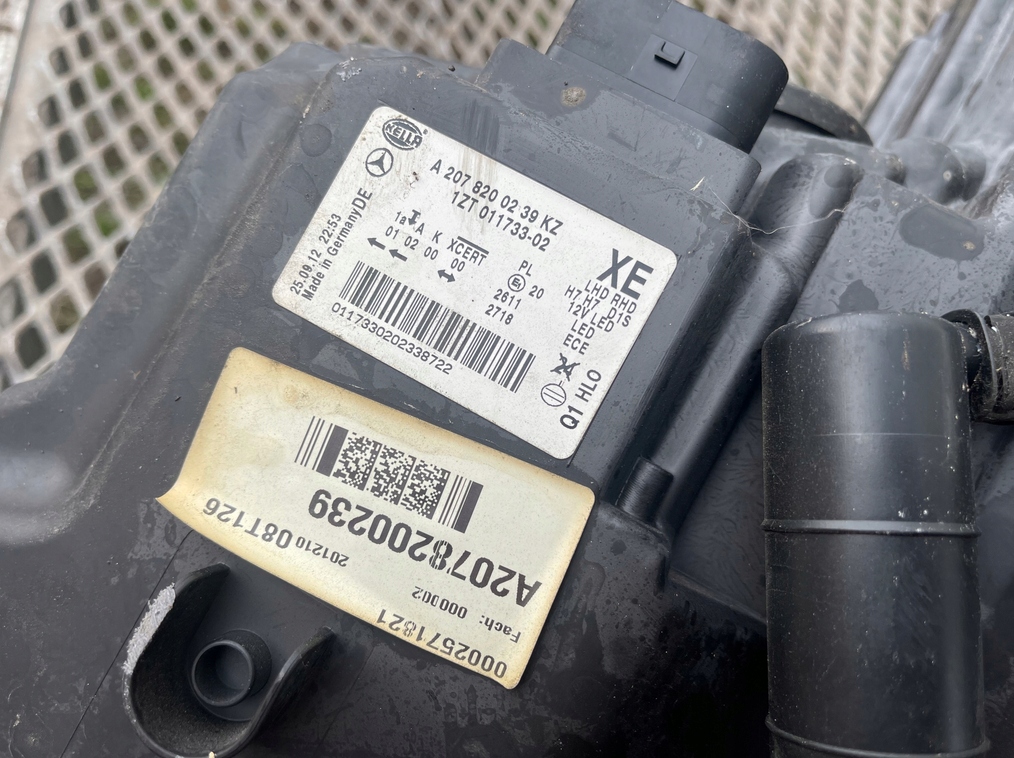 фото №6, Лампа правая mercedes e klasa w207 coupe cabrio bixenon поворотный a2078200239