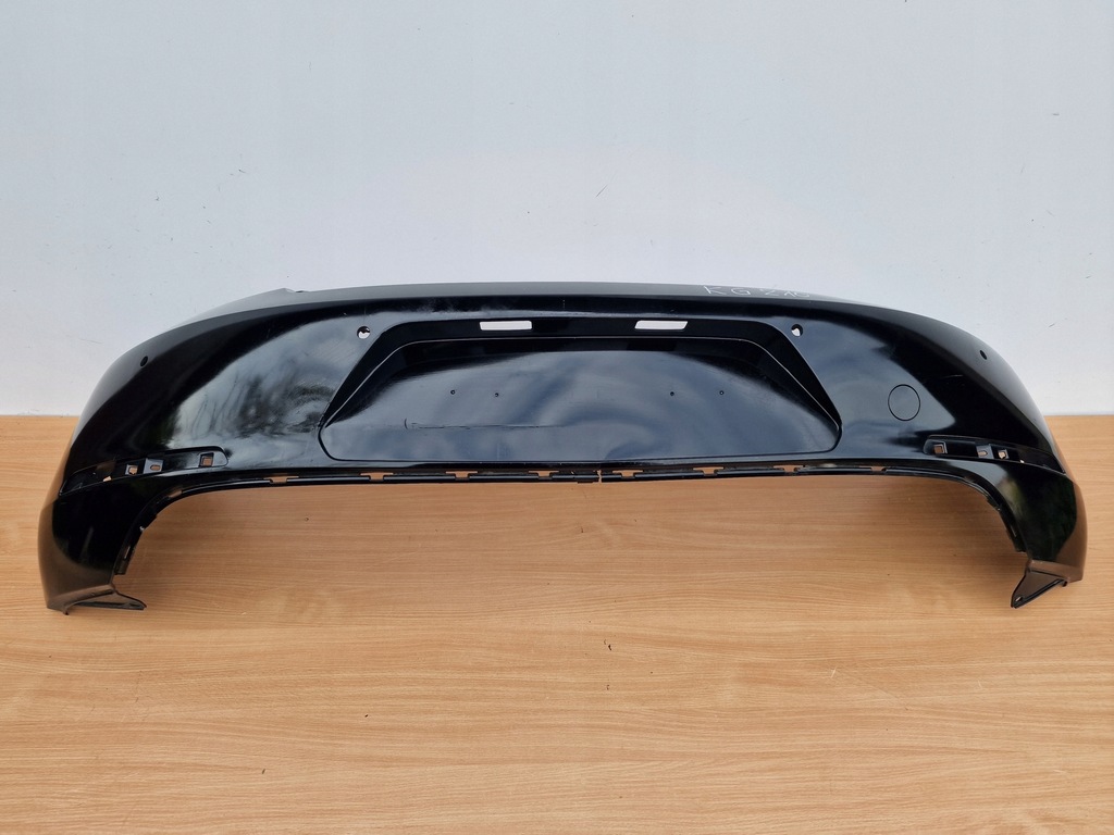 фото №1, Vw garbus new beetle 11-18 rok 5c5 бампер задняя