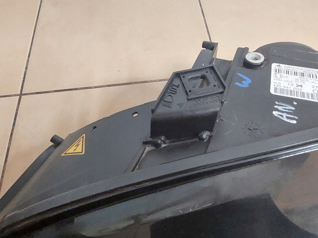 фото №4, Audi r8 ксенон