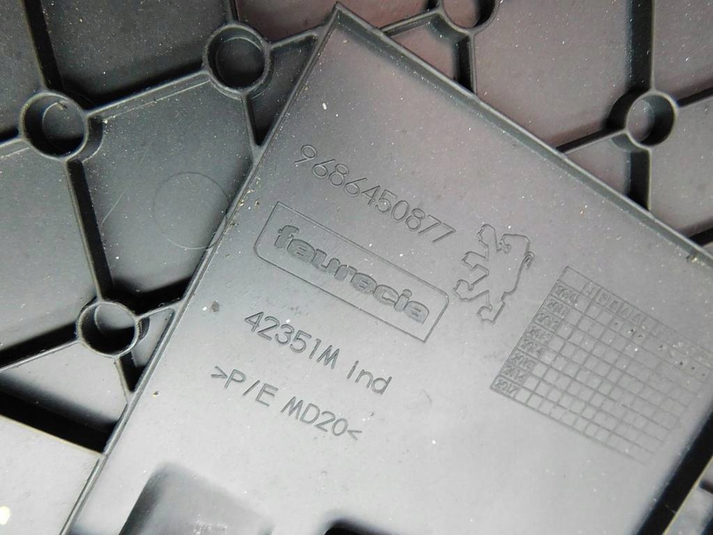 фото №11, Peugeot 508 i 11r бардачок пассажира правый