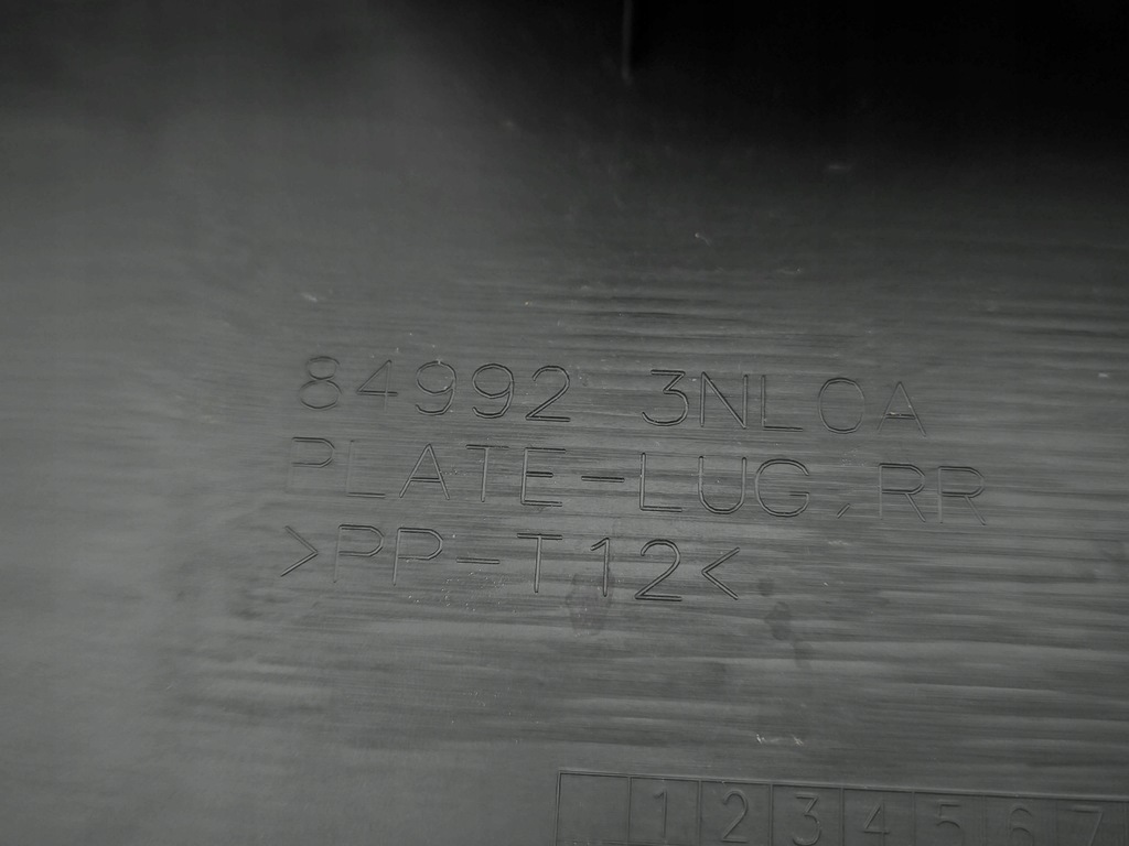 фото №16, Nissan leaf ii ze1 2018 защита поперечина багажника