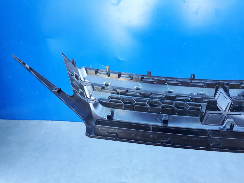 фото №12, Mitsubishi space star 2020- 20- решітка радіатора решітка радіатора