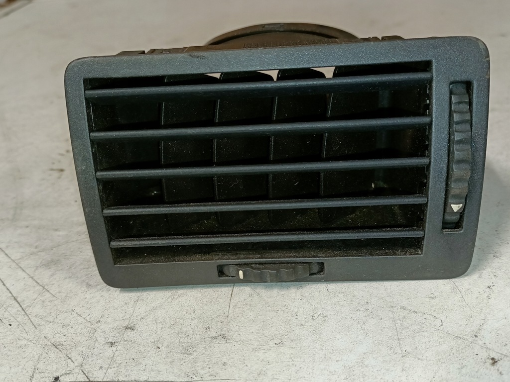 фото №5, Решётка обдув skoda octavia i 1u1819701