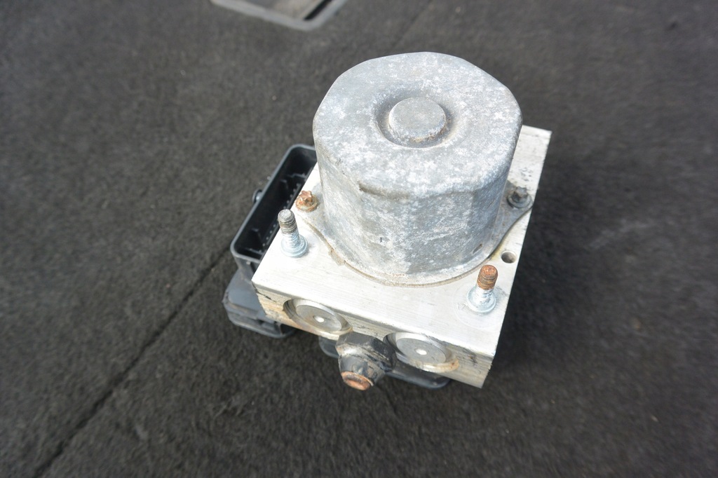 фото №5, Насос abs блок управления tesla model s 12-16