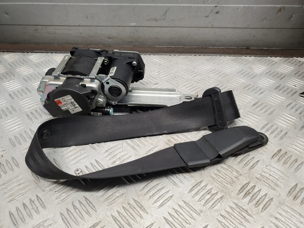 фото №5, Audi a4 s4 b9 8w0857705c перед сторона левая ремни безопасности