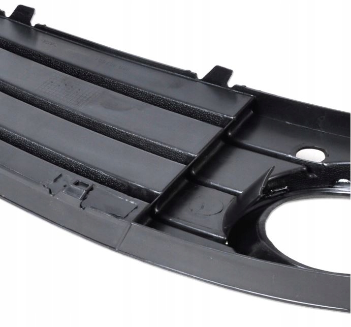 фото №3, Audia a4 s4 b8 решётка радиатора бампера решётка хром !!