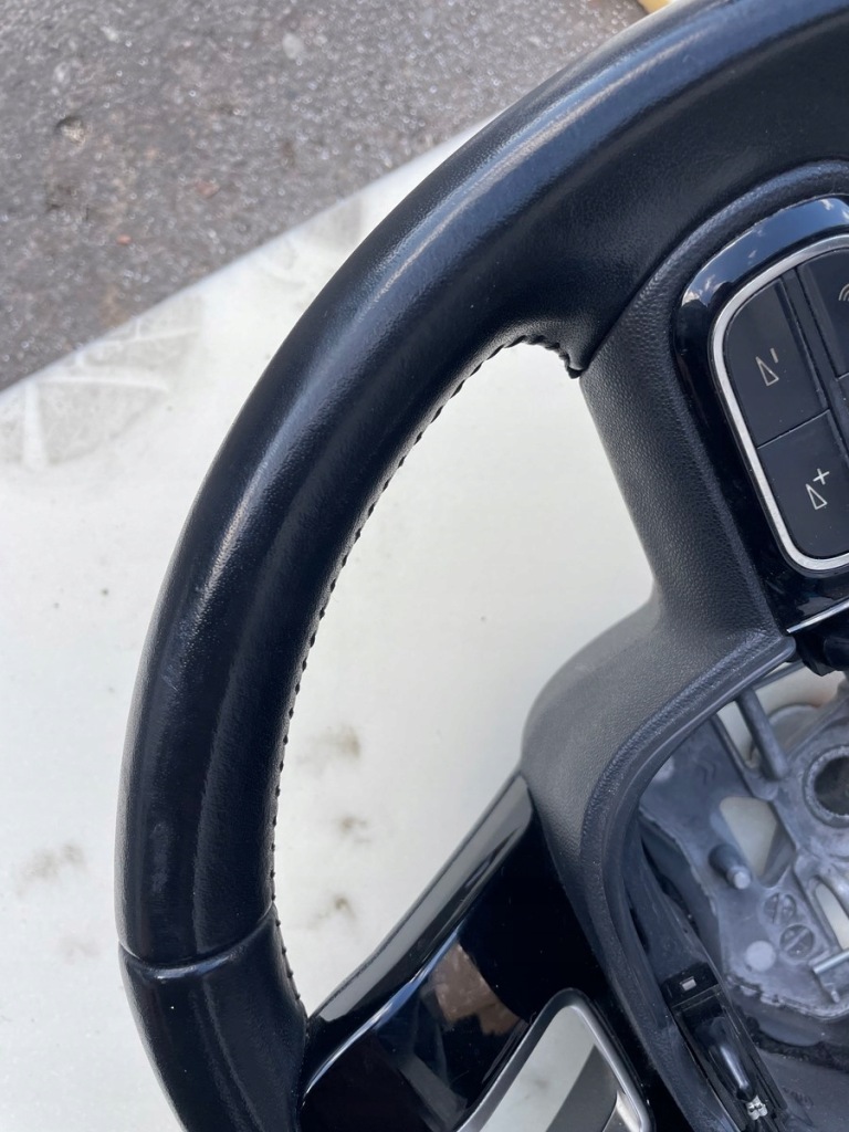 Citroen berlingo iv повітропровід мультіфункція шкіра 98210210zd в Україні