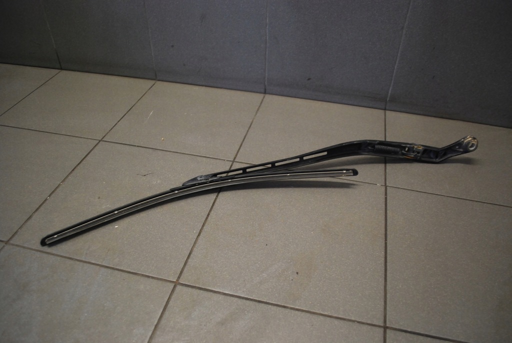 фото №1, Рычаг дворники правое audi a4 b6 eu 8e1955408c