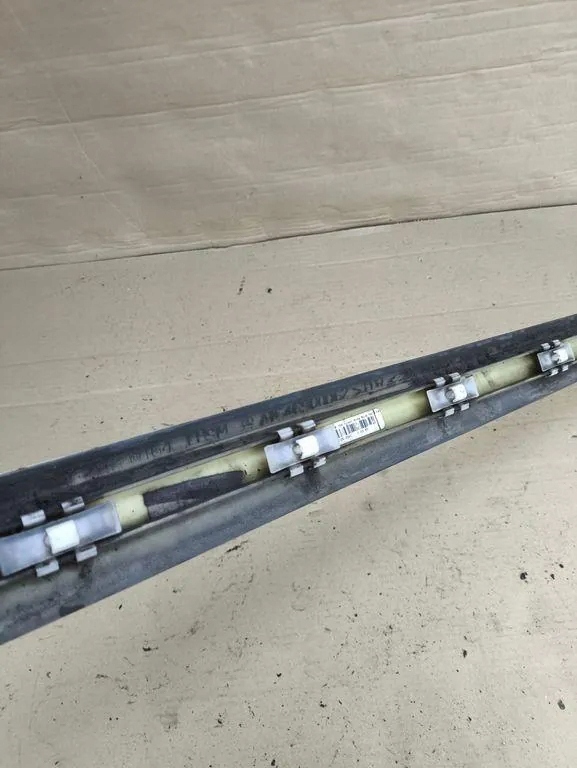 фото №11, Молдинг передніх правих двері mercedes-benz m w164 2005w164 3.0l дизель