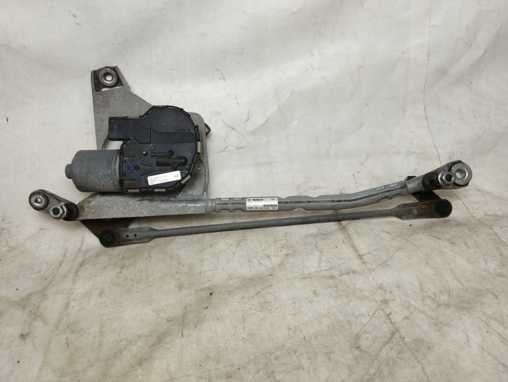 фото №1, Audi q7 2015- механизм дворник