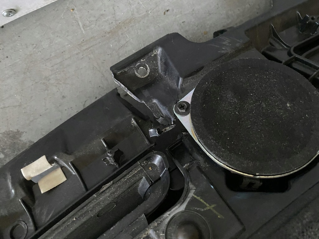 фото №7, Lancia thema приборная панель консоль подушка безопасности ремни оригинал