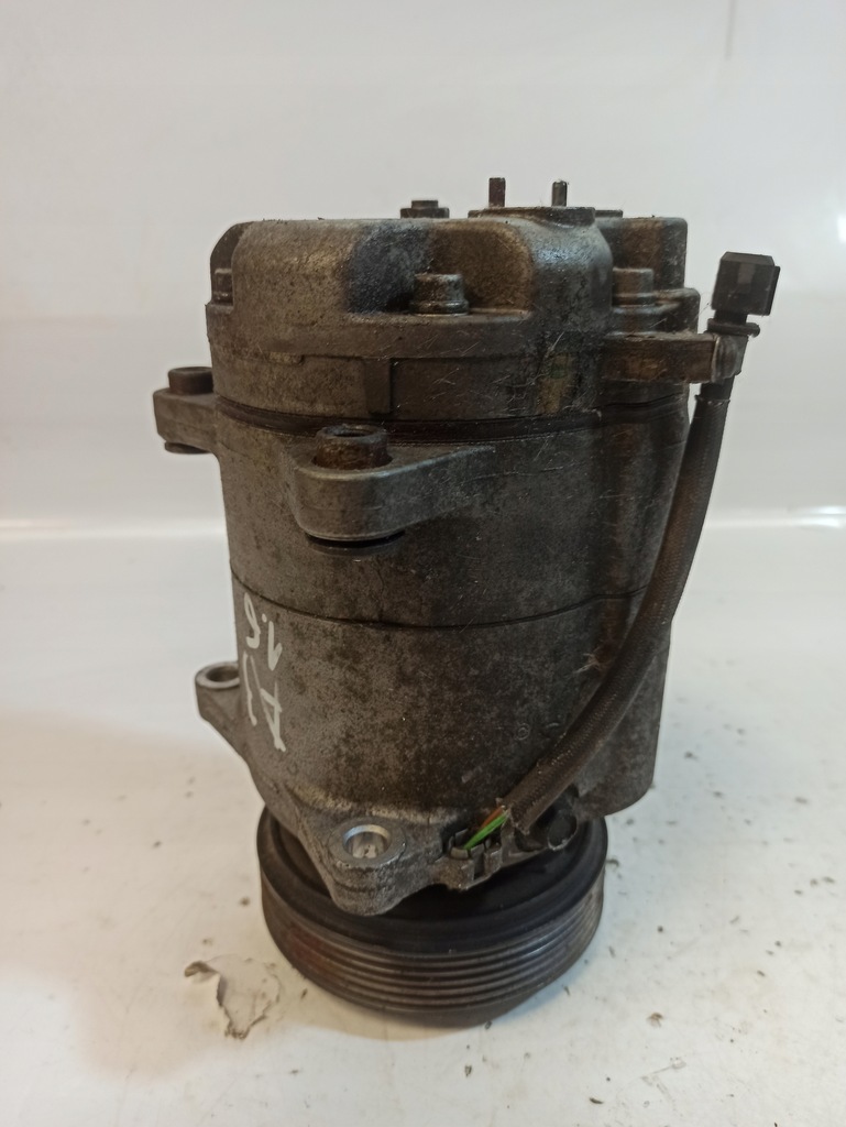 фото №6, Audi a3 1.6 8v компрессор кондиционера 1j0820803b