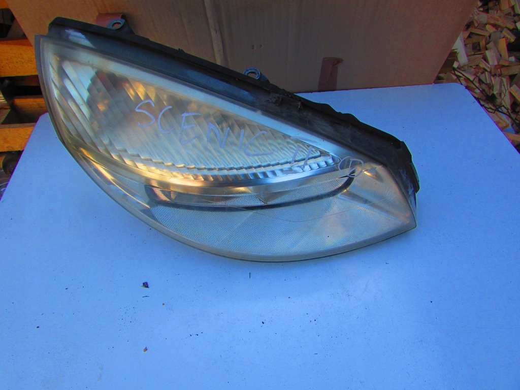 фото №1, Лампа правая перед renault scenic ii hella 15810400r