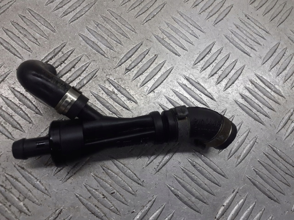 фото №1, Клапан вакуумa audi a6 c5 2.4 058133753b