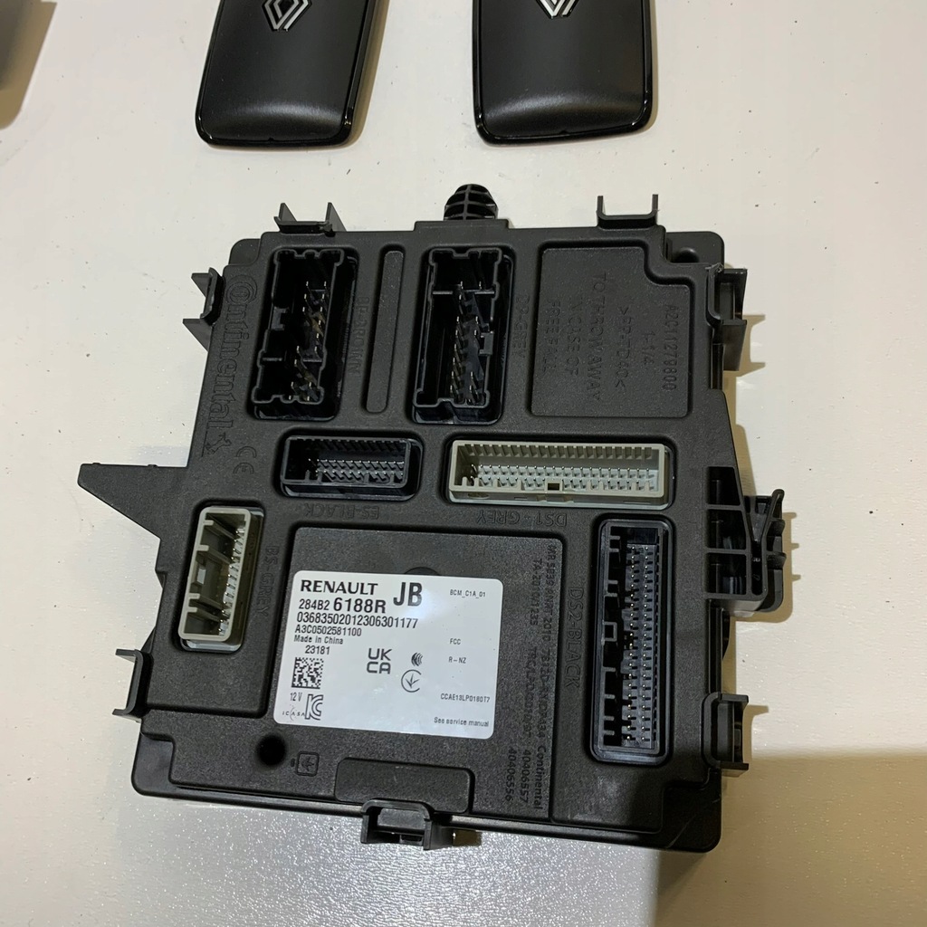 фото №7, Renault clio v lift 1.0 tce 2023 бортовий комп'ютер 237104639s 259159738r 284b26188r