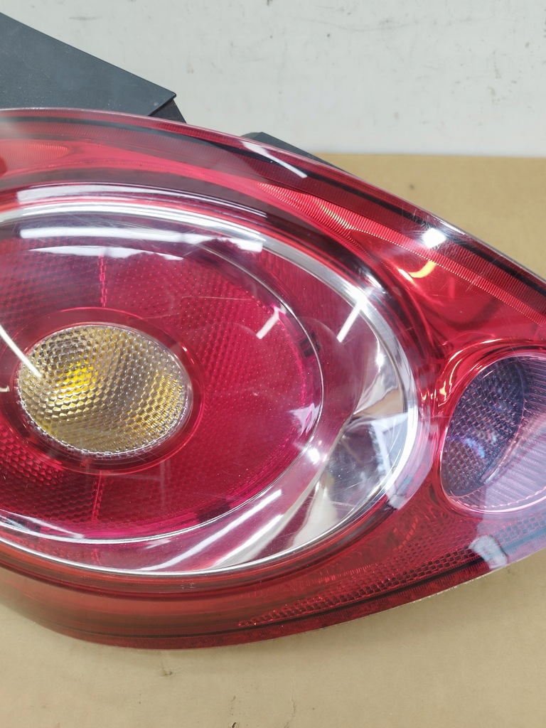 фото №13, Лампа правая + левая задняя задняя ford ka ii mk2 lata 2008-2016 angielska