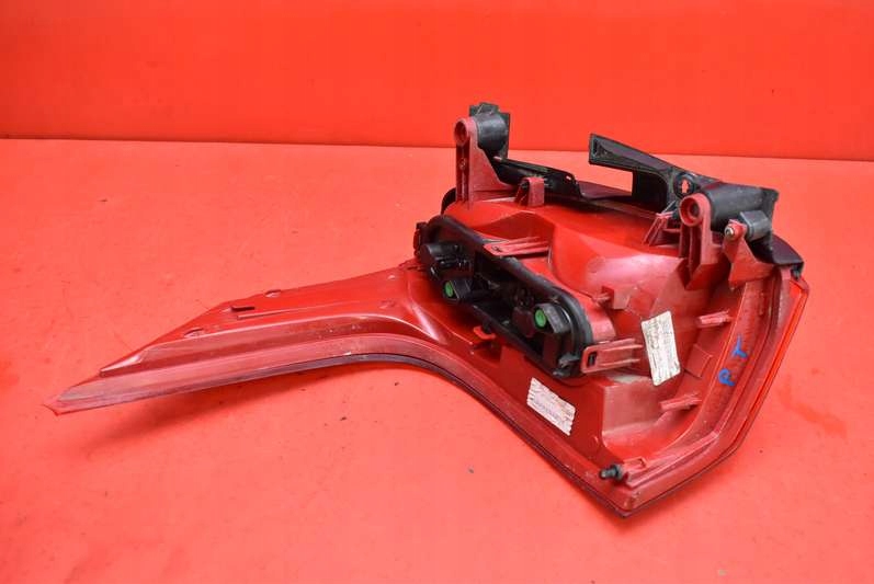 фото №6, Лампа правая задняя задняя 9672666680 peugeot 5008 1 i 09-13