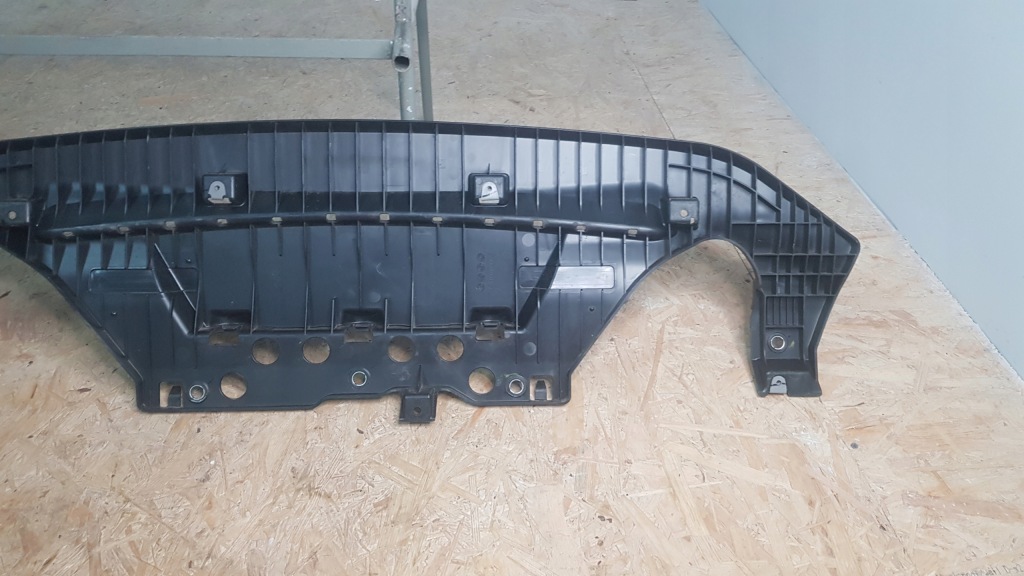 Mazda 3 iii 13r-- кронштейн нижние бампера перед Недорого