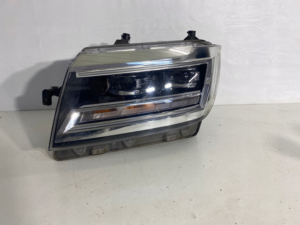 фото №1, Лампа левый перед левая передняя vw crafter ii man tge led eu