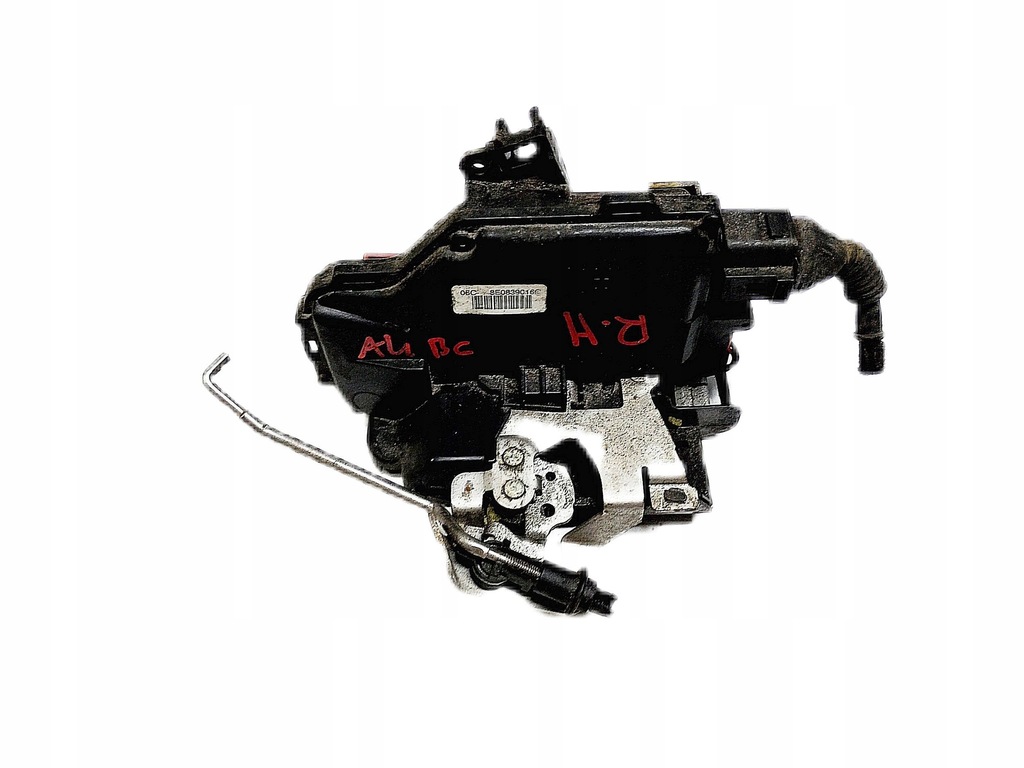 фото №1, Audi a4 s4 b6 8e 8h 2001 замки