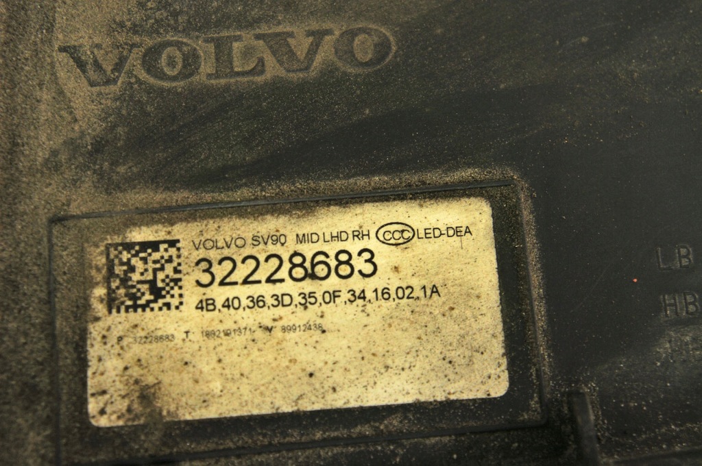 фото №6, Qs052 volvo v90 16- ^ лампа правый перед 32228683