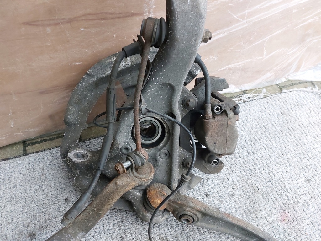 фото №7, Поворотный кулак правая перед рычаги bmw x5 e70 3.0 дизель